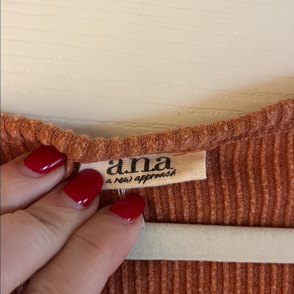 Rust Ribbed Long Sleeve Top - Picture 2 of 5